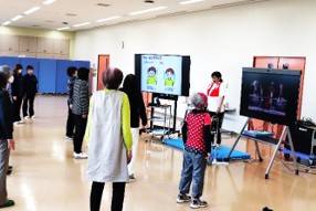 講師と体操