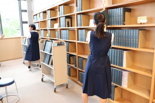としょ
