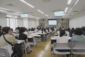 赤十字看護師の1日